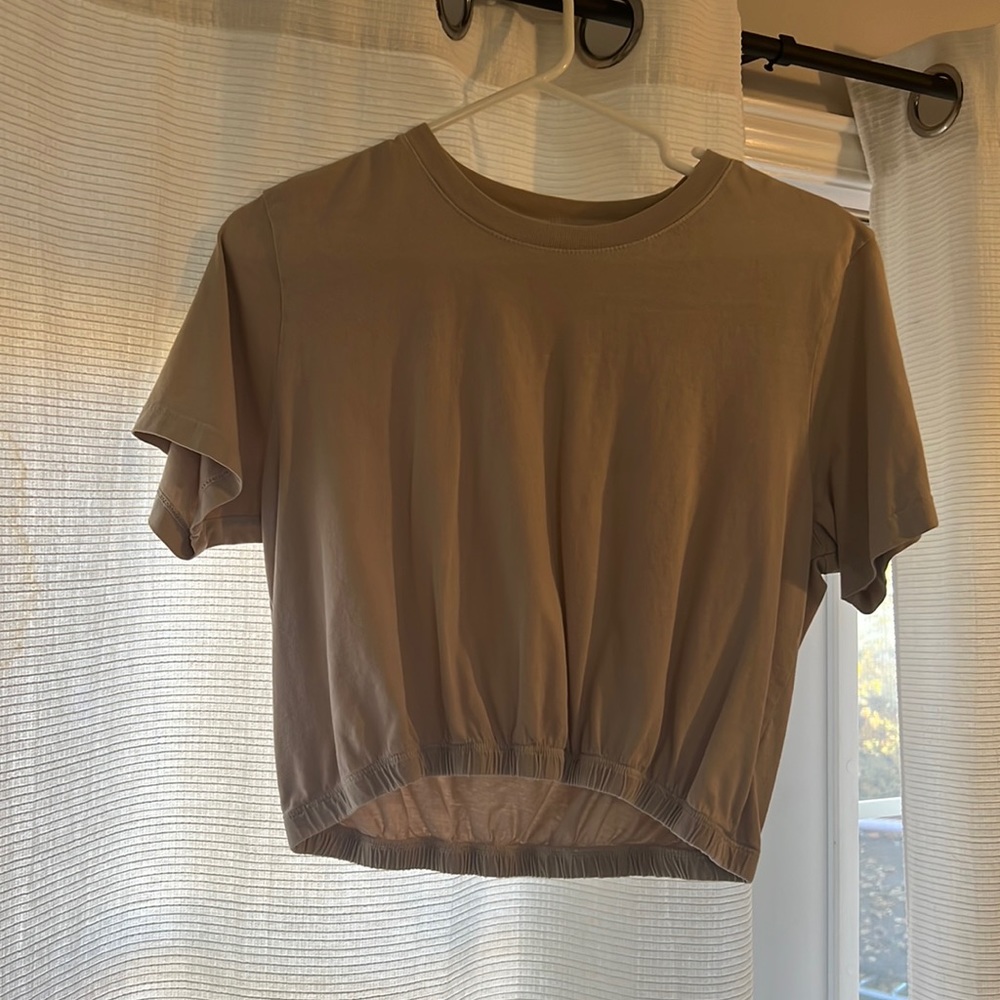 Cropped shirt
